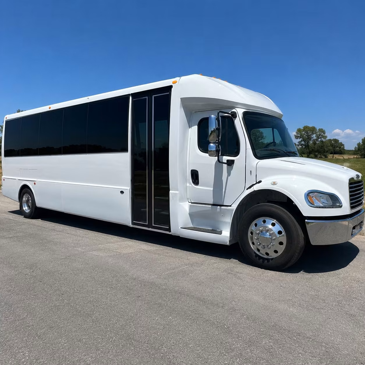 15 passenger minibus