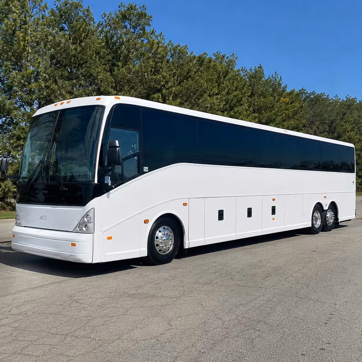 charter buses to the hudson river museum and science barge in yonkers