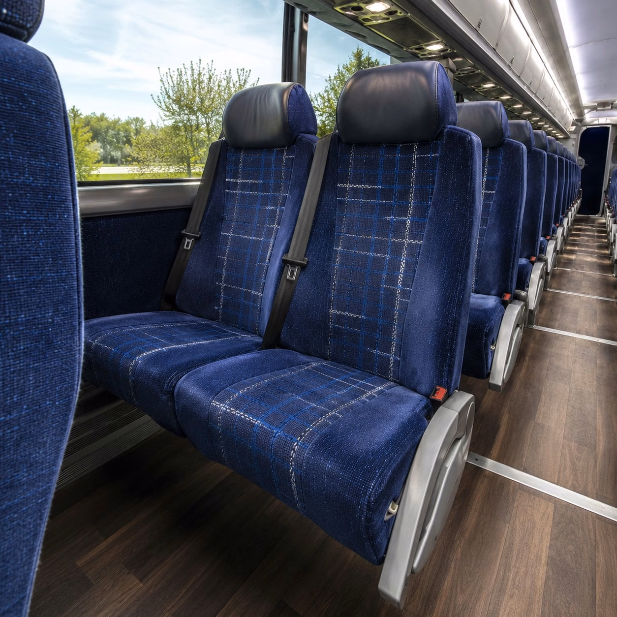 charter buses to yankees and mets games from yonkers