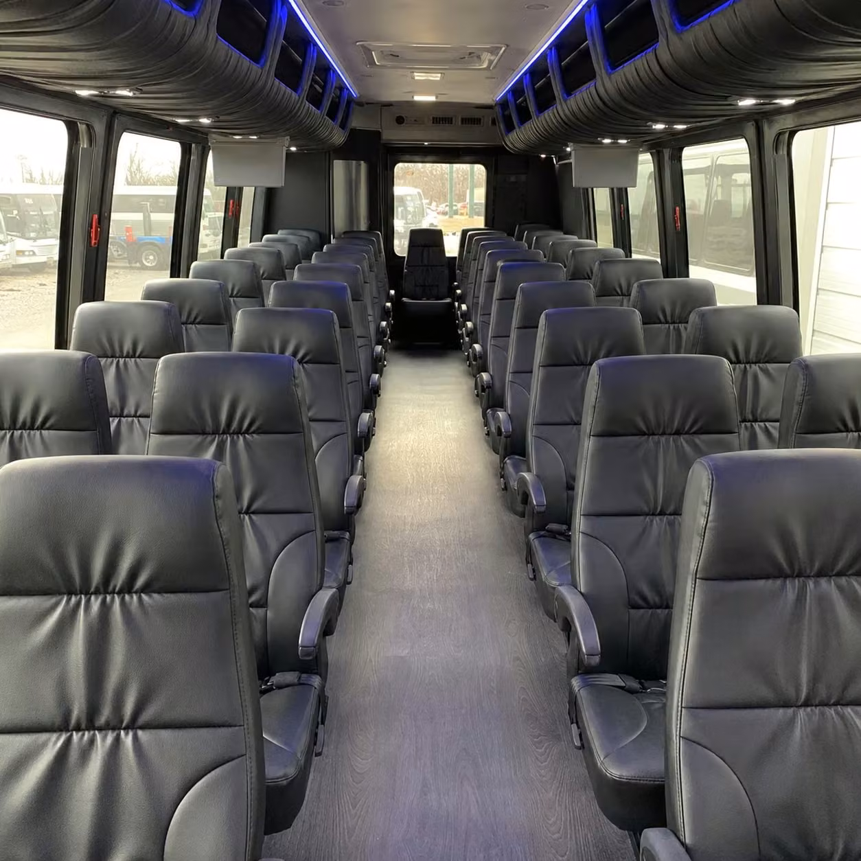 minibus rentals for yonkers students visiting untermyer park and gardens