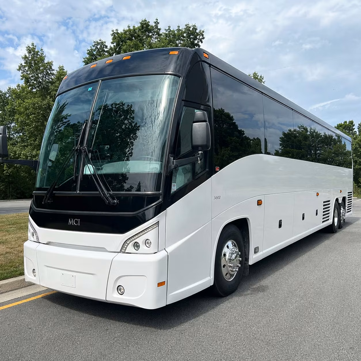 shuttle buses for yonkers city hall and municipal agencies